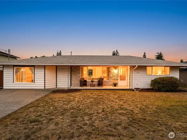5221 86th Place NE, Marysville, WA 98270