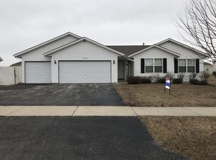 4129 Milkweed Dr, Poplar Grove, IL 61065