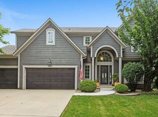 23210 W 45th St, Shawnee, KS 66226