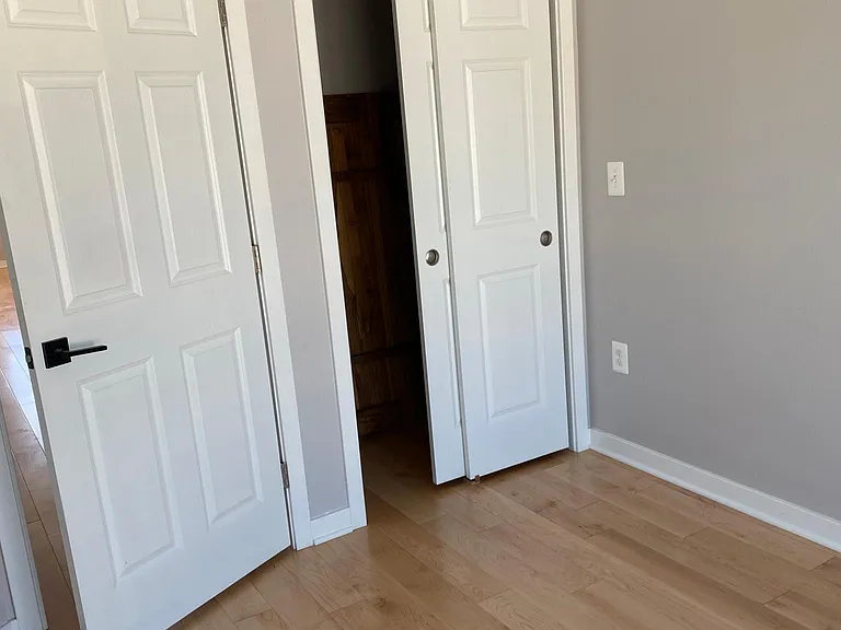 junior bedroom #1