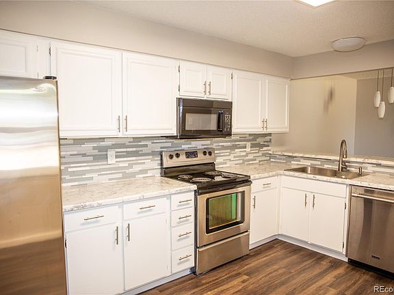 3rd image of 2215 E Geddes Avenue #K08