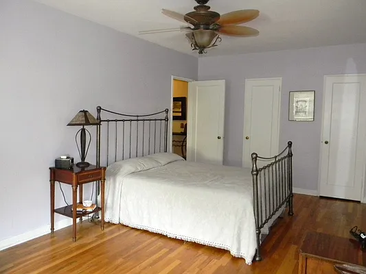 Sold by Orrichio Anderson | media 23