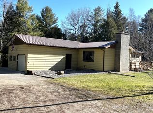 1363 Riggsville Rd, Cheboygan, MI 49721