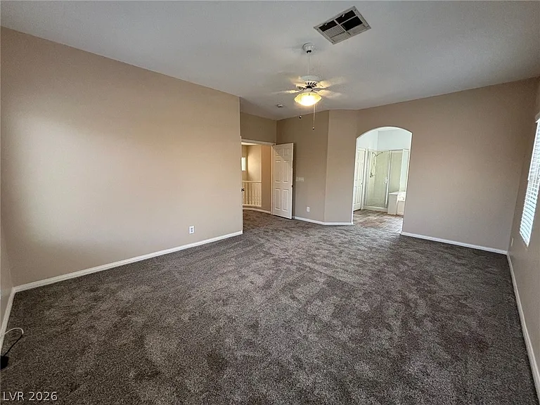 8585 Ebony Hills Way — Photo 32