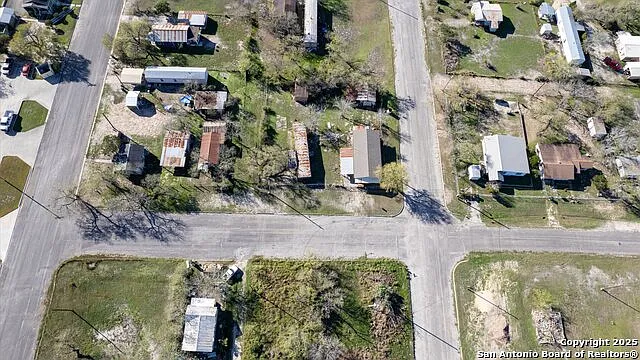 217 N Park Ave — Photo 24