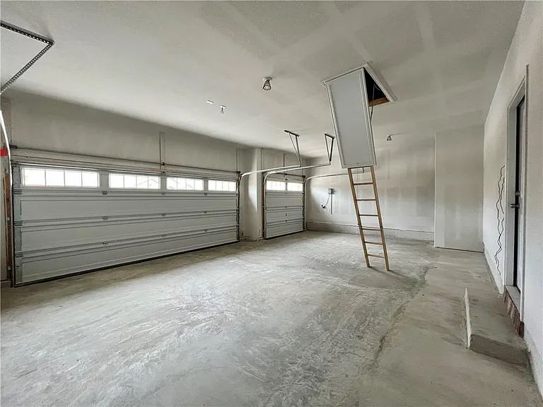 326 Blue Oak Blvd — Photo 9