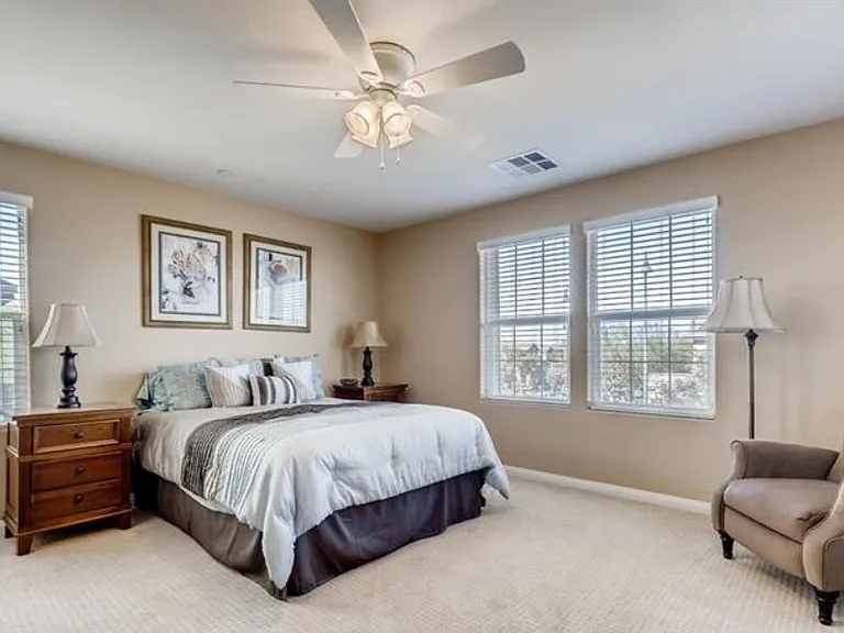 3077 Camino Sereno Ave — Photo 9