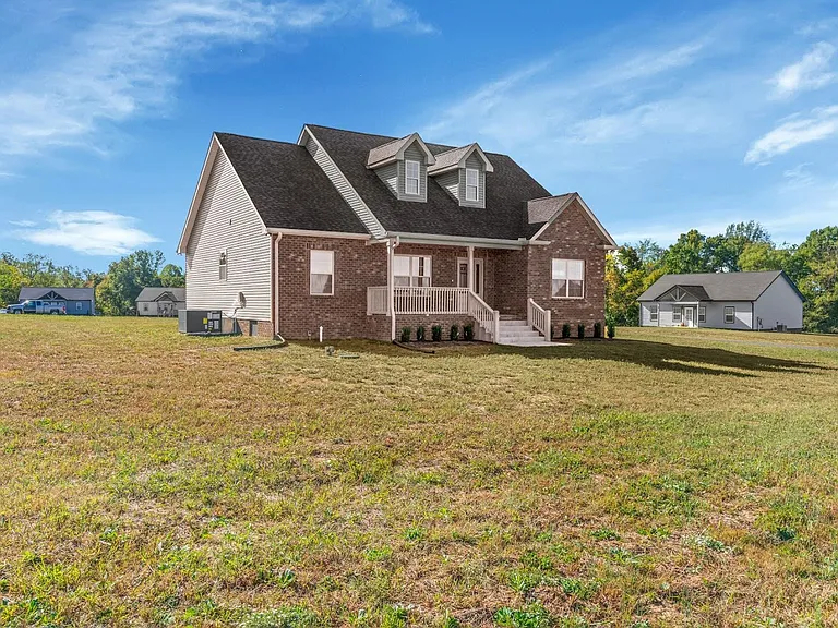 3376 Galen Rd — Photo 3