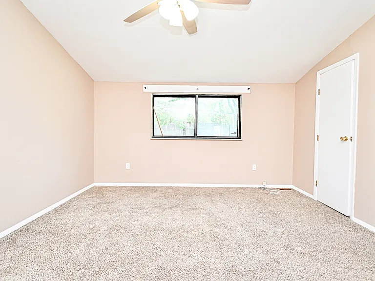 7752 Montgomery Rd #84 — Photo 27