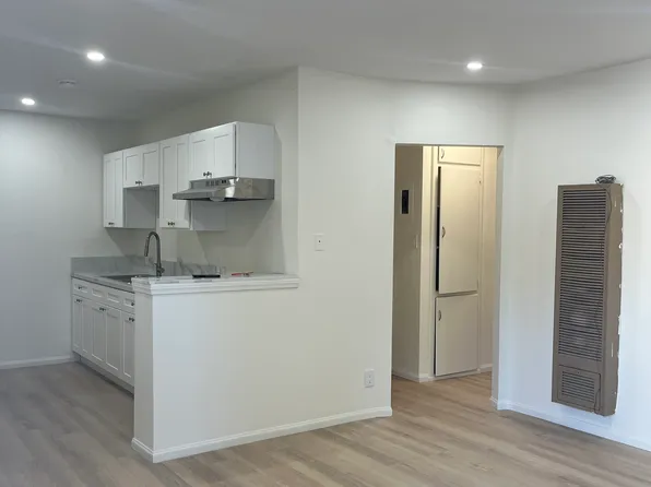 1813 Yosemite Dr APT 2, Los Angeles, CA 90041