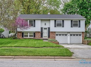 645 Brahier Ln, Maumee, OH 43537