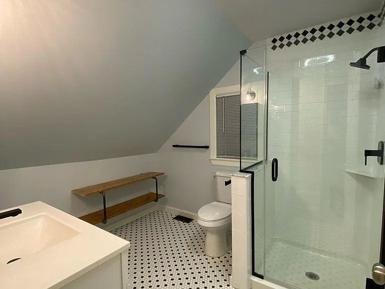 25 E Bow St — Photo 17