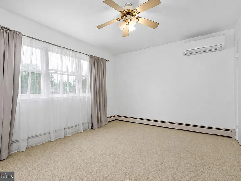 728 Pennbrook Ave — Photo 13