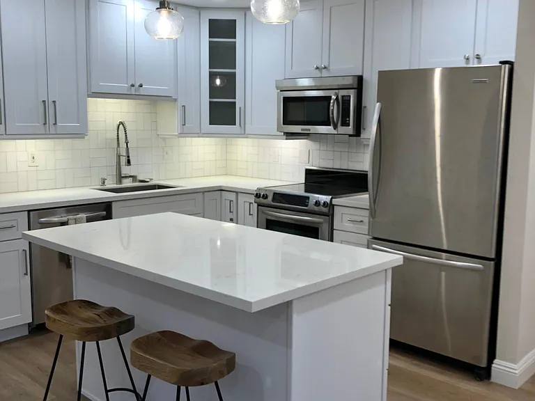 7811 Eads Ave #403 — Photo 2