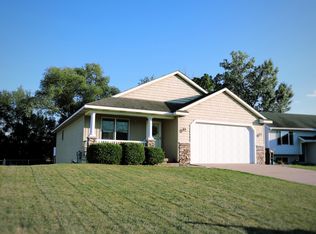 2856 Riley Ridge Rd, Holland, MI 49424