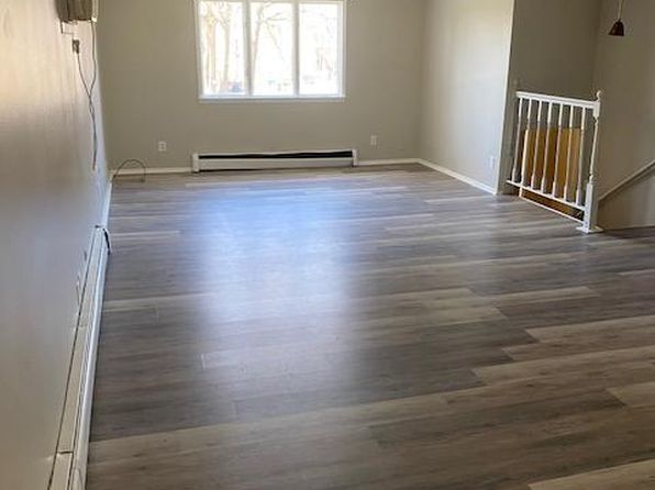 18180 Swiss Dr #2, Spring Lake, MI 49456