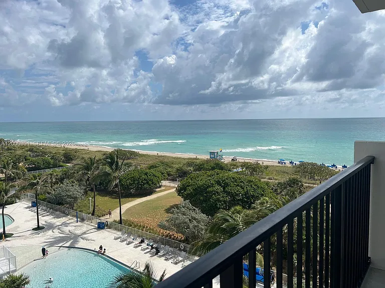 9273 Collins Ave #606 — Photo 9