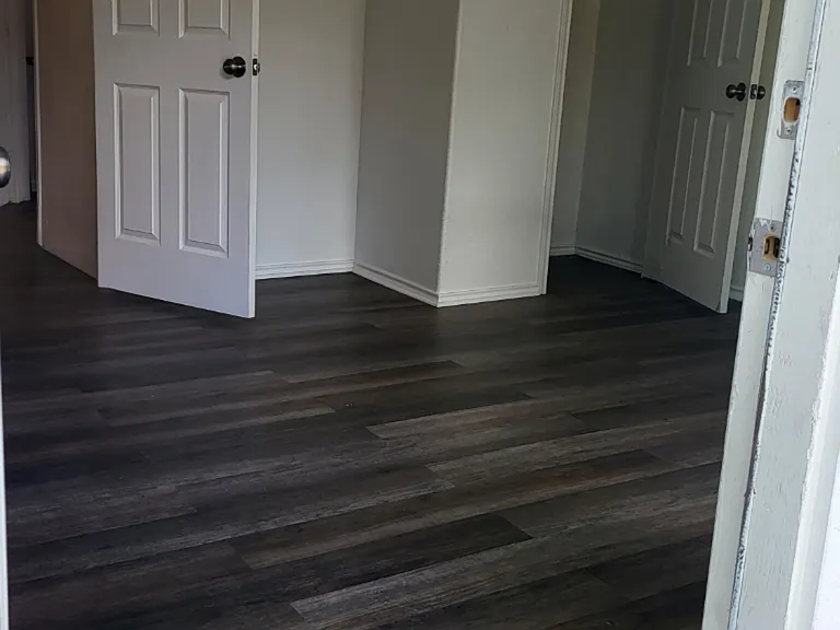 608 Vermont St — Photo 15