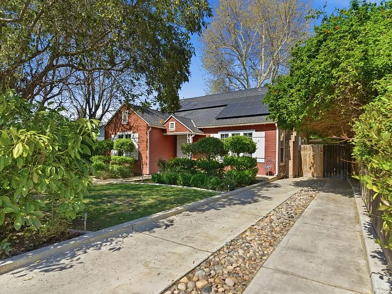 3030 San Emidio St — Photo 3