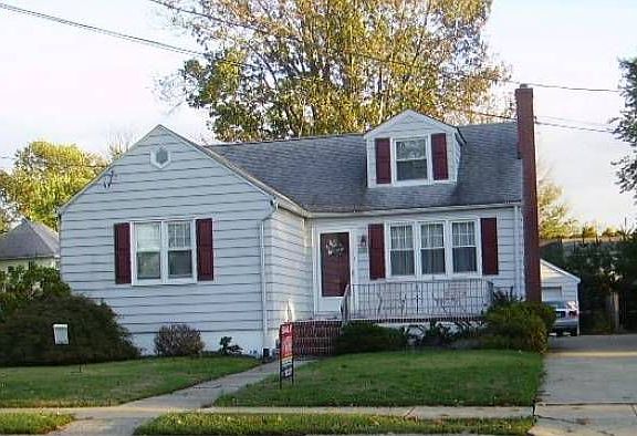 Front Exterior View