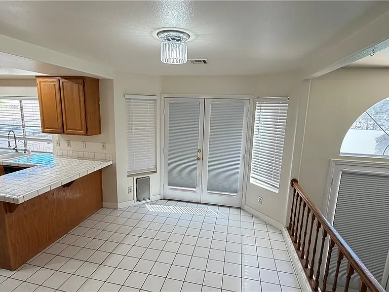 8300 Tivoli Cove Dr — Photo 9
