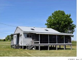 28282 Stony Point Rd, Cape Vincent, NY 13618