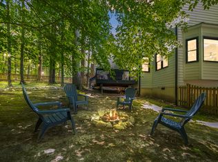 416 Cary Pines Dr, Cary, NC 27513