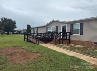 1056 Hard Scrabble Ct, Cleveland, NC 27013