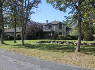 310 Cummins Hill Rd, Milford, PA 18337
