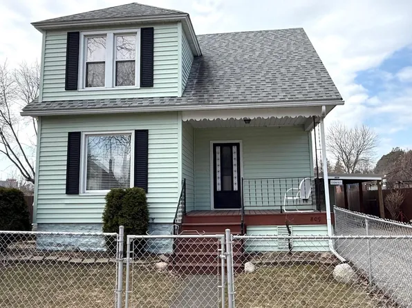 809 N Linn St, Bay City, MI 48706