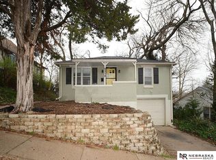 6314 Pinkney St, Omaha, NE 68104