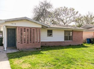 1038 Woodlawn Dr, Corpus Christi, TX 78412