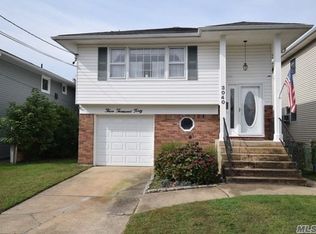 3040 Western Blvd, Baldwin, NY 11510