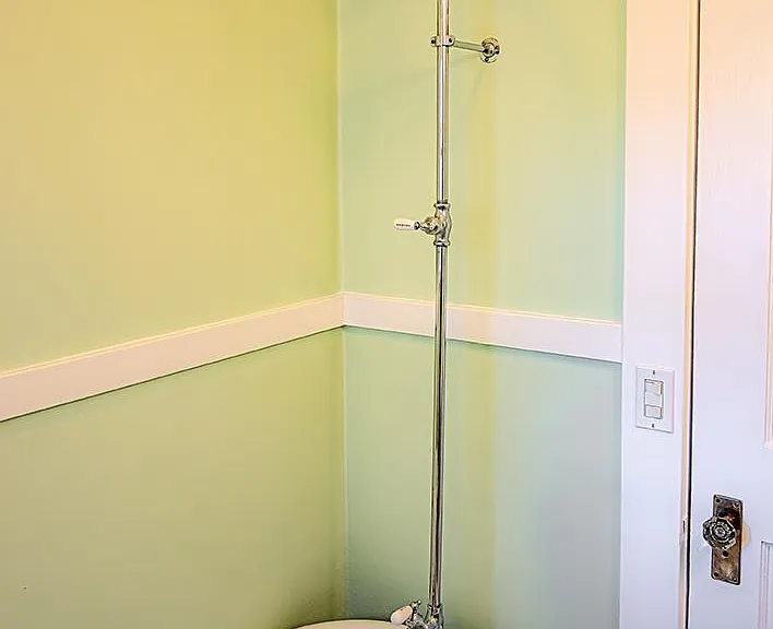 505 Alcatraz Ave #5 — Photo 2