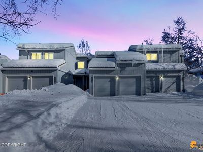 2211 Daybreak Ct, Anchorage, AK, 99501