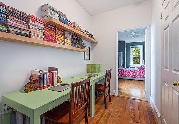 3rd image of 24 Douglass St APT 4L