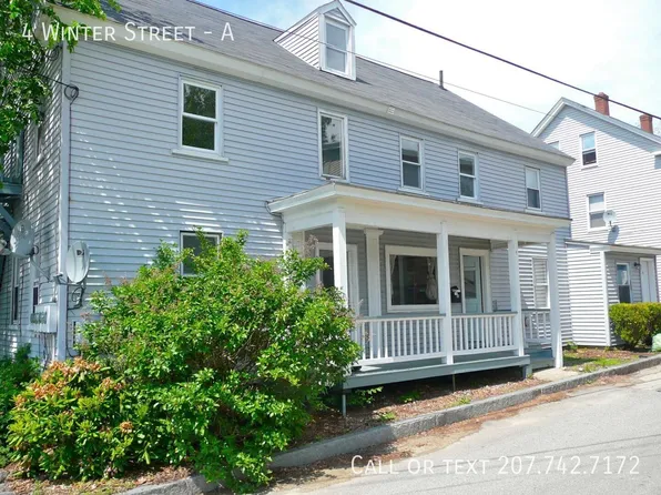 4 Winter St APT A, Dover, NH 03820
