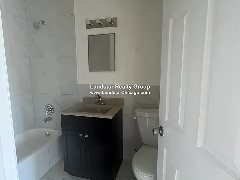 8506 Waukegan Rd #11 — Photo 16