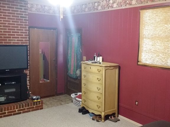 5th image of 815 Old Tasso Pl NE