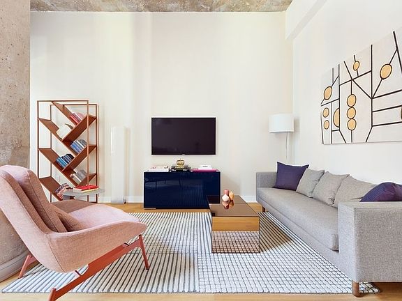 3rd image of 4322 Queens St APT 5013