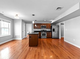 29 Spruce St UNIT 22, Waltham, MA 02453