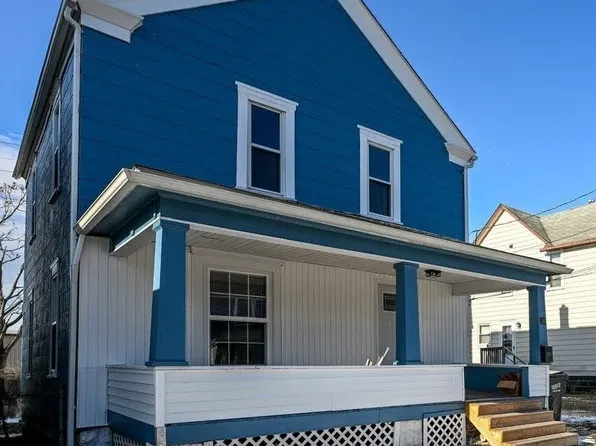 200 8th St NW, Barberton, OH 44203