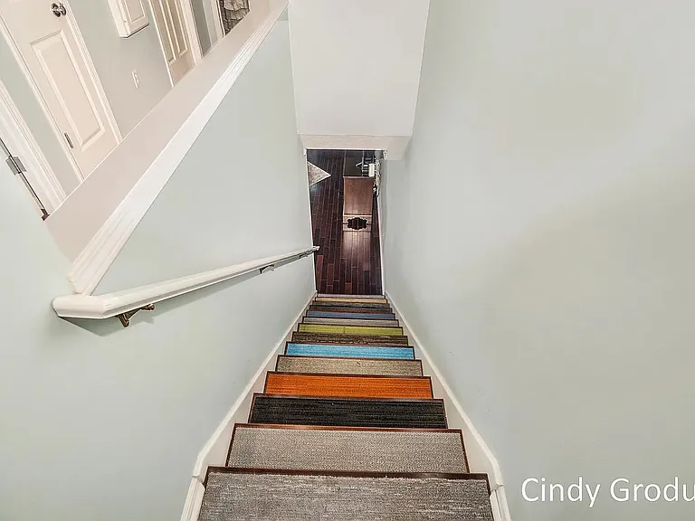 Sun Chase Dr — Photo 15
