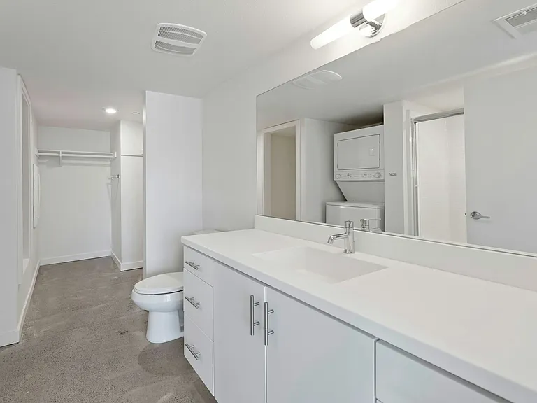 5900 Severin Dr #308 — Photo 3