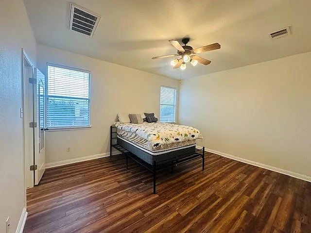 18501 Blue Pond Dr — Photo 18