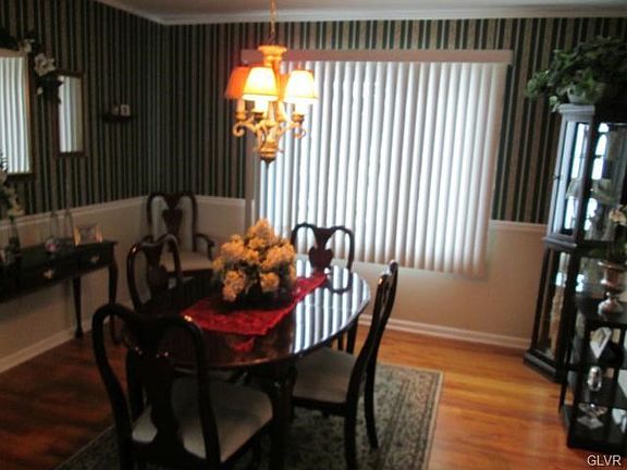 5th image of 1613 Arrowwood Dr