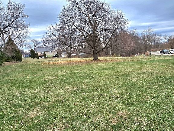 2nd image of 475-485 Walters Way Lot 21-22