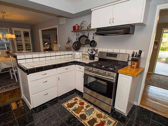 New stainless appliances