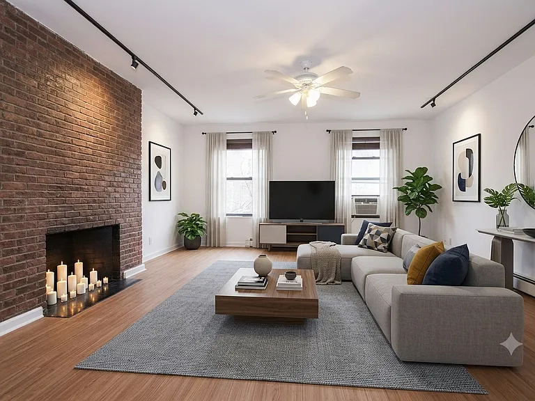 319 6th Ave #4R — Photo 1