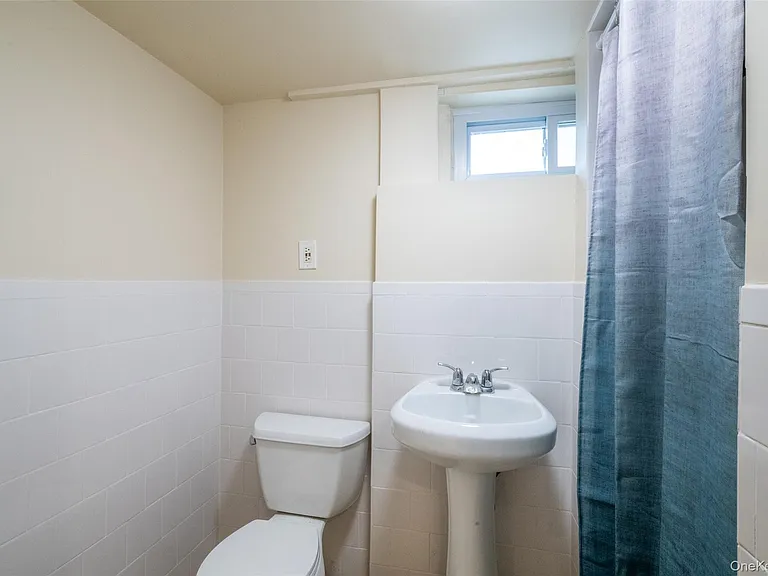 10 Pell Pl — Photo 20